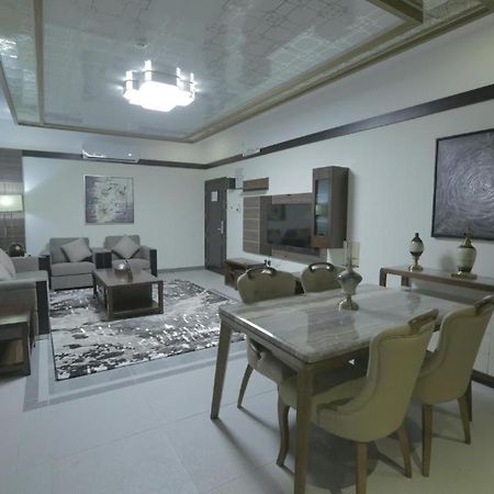 Niyaf Hotel Appartments Khamis Mushait Extérieur photo