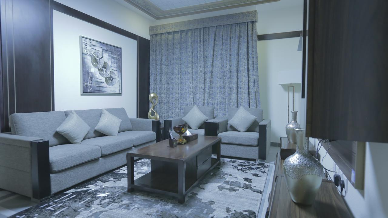 Niyaf Hotel Appartments Khamis Mushait Extérieur photo